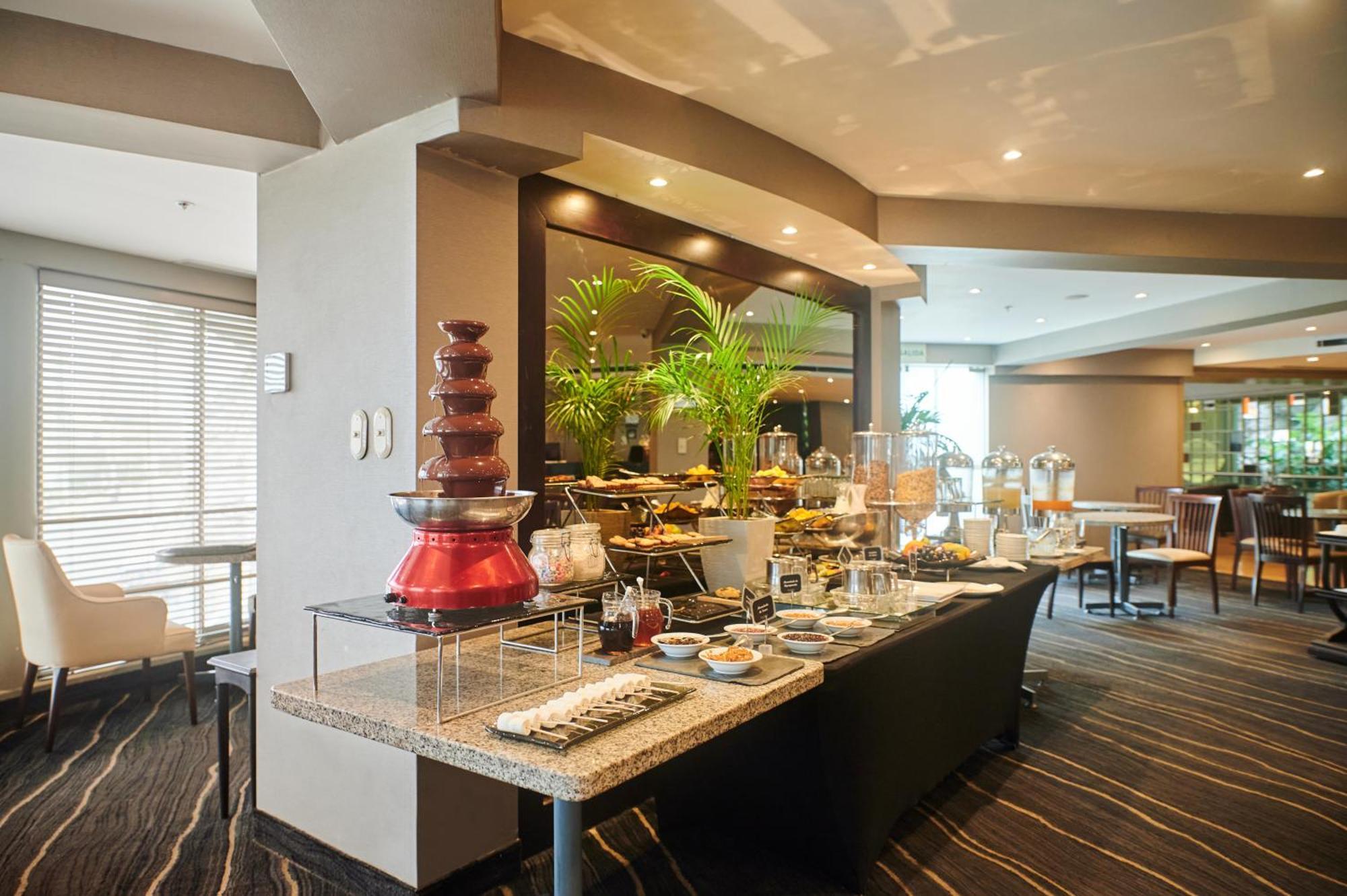 Casa Andina Premium Golf Los Incas Lima Zewnętrze zdjęcie